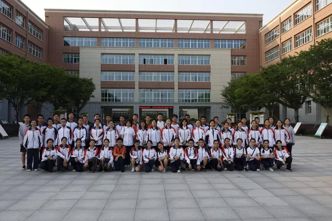 江苏南京外国语学校,南京外国语学校高二五班