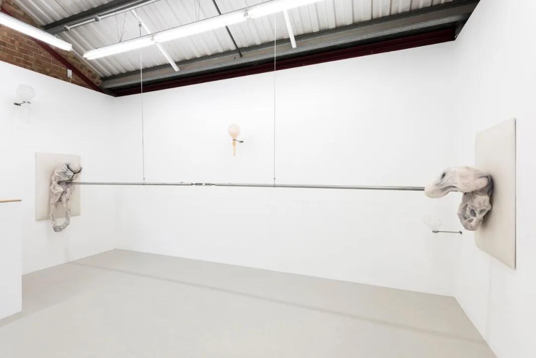 伊万娜,伊万娜吉他