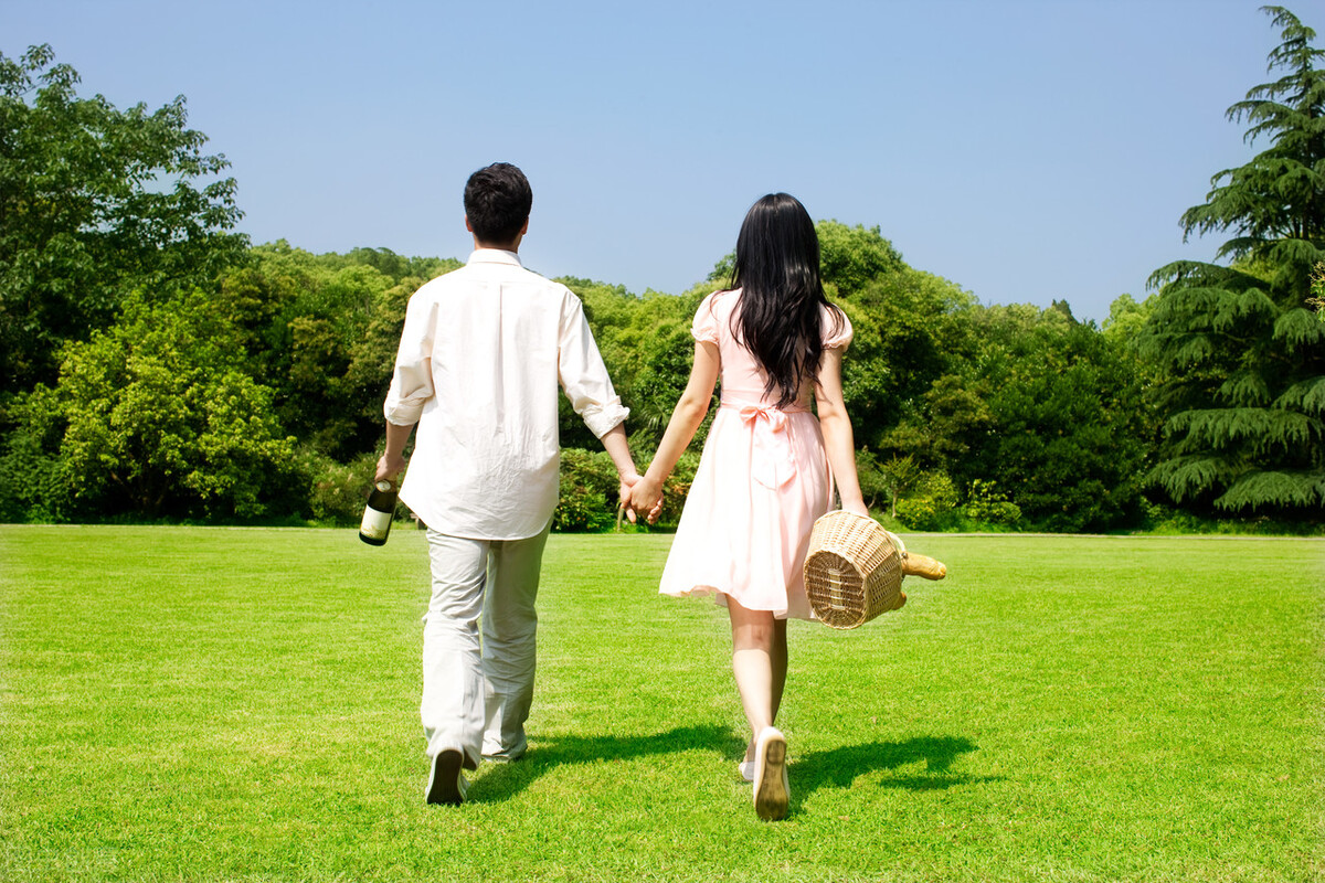 鎶氭懜涓庢嫢鎶辩殑濂藉,澶鎬庢牱浜插惢淇冭繘鎰熸儏