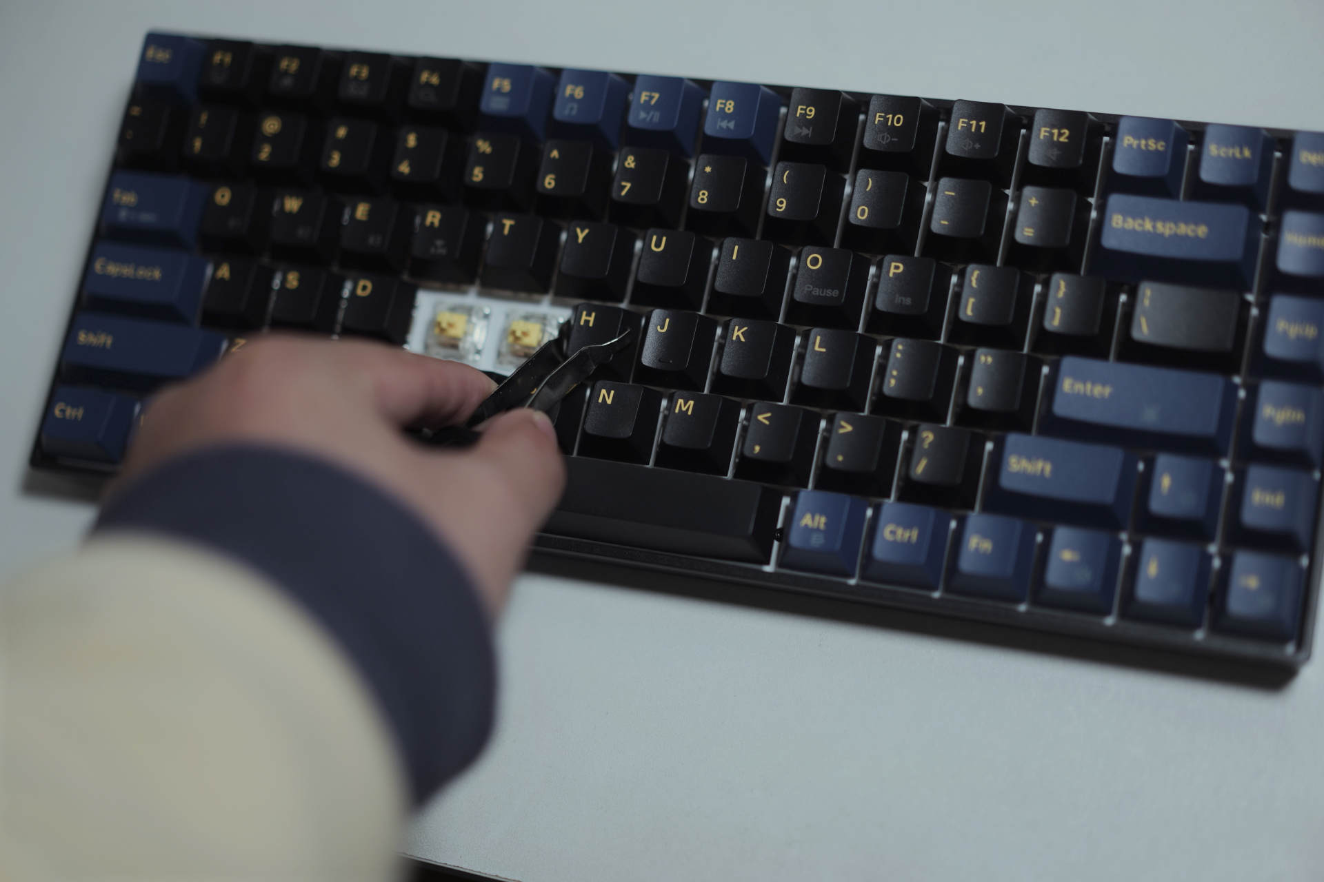 键盘入门到旗舰,新贵gm840pro开箱