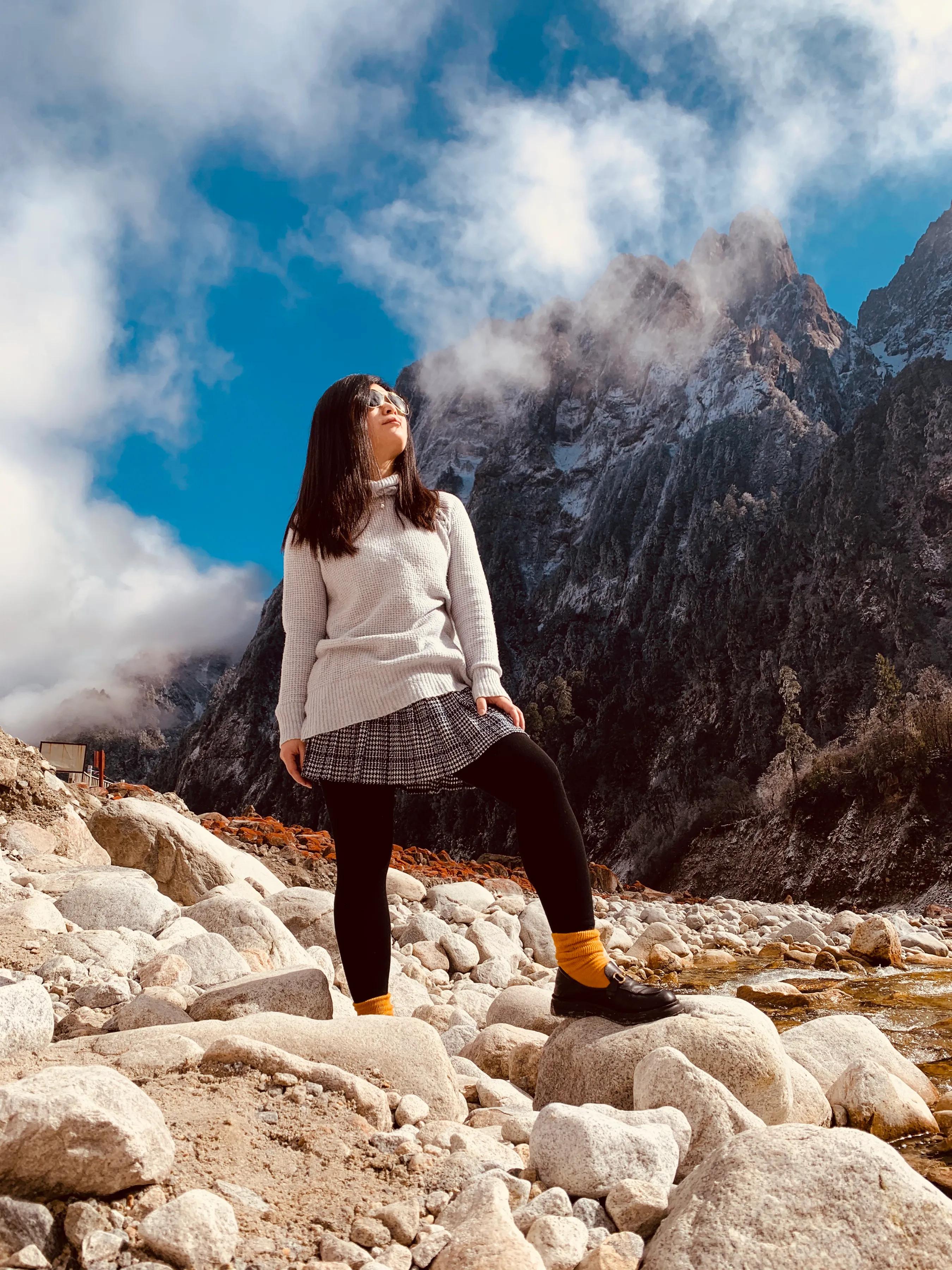 海螺沟燕子沟旅游攻略,海螺沟和燕子沟哪个更值得去