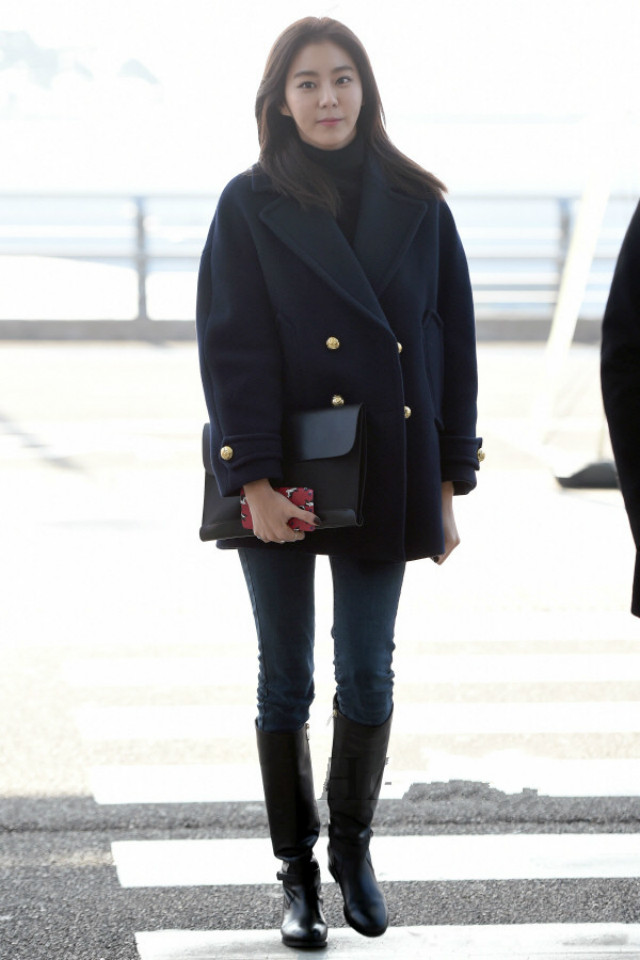 适合中长矮胖女生的大衣,身高158适合的大衣