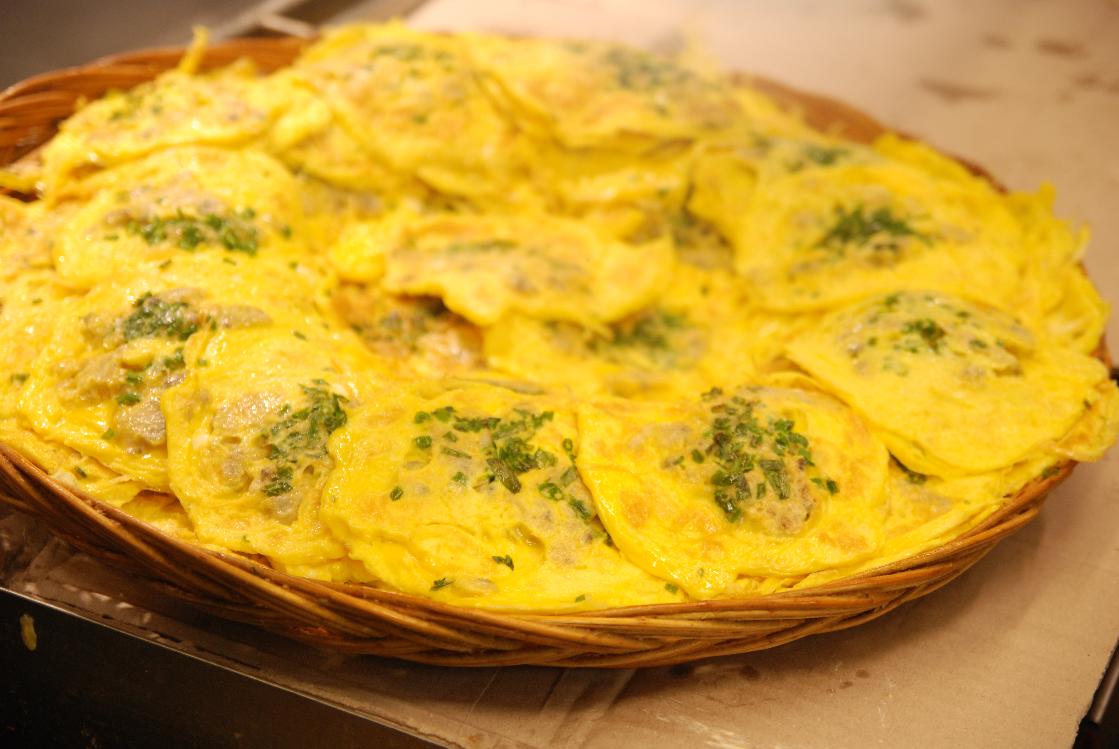 韩国紫菜包饭年糕,韩国美食一条街紫菜饭