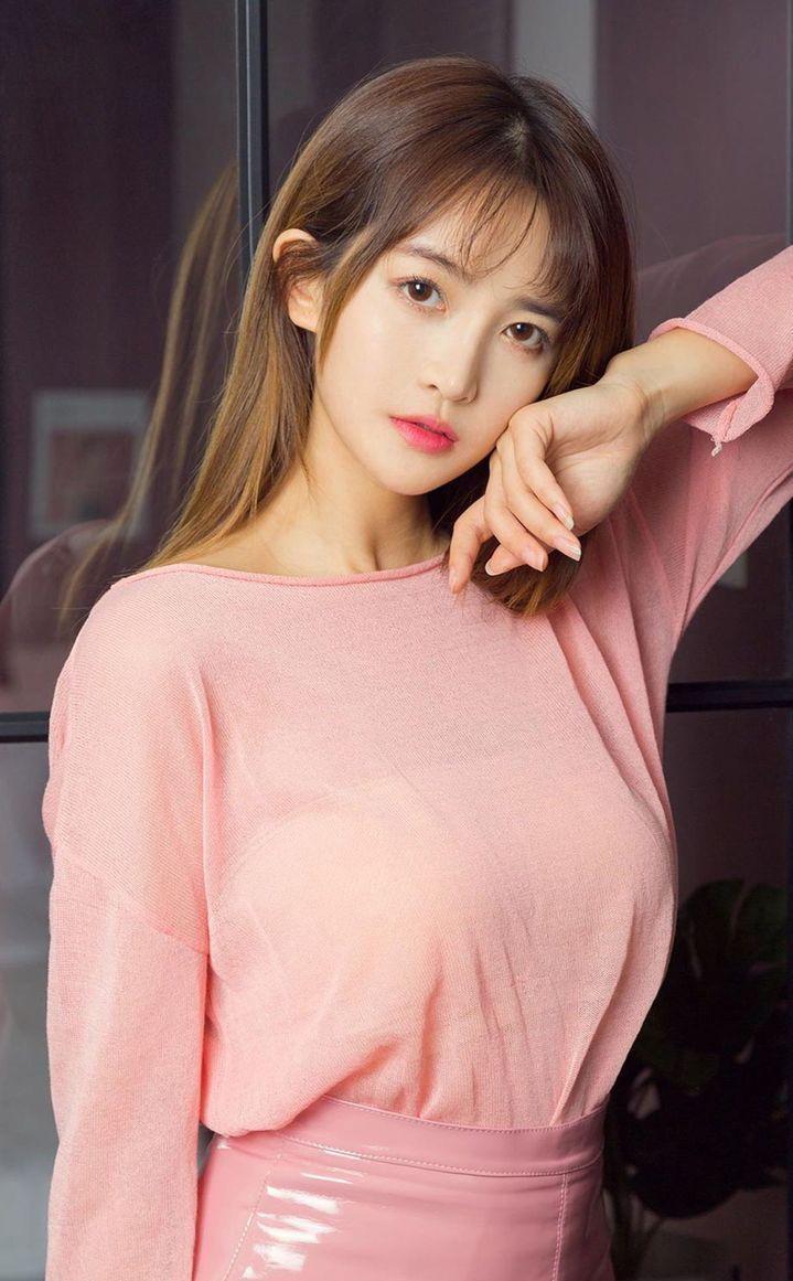 新型剪刀手拍照姿势,拍照时学会这8种姿势比剪刀手