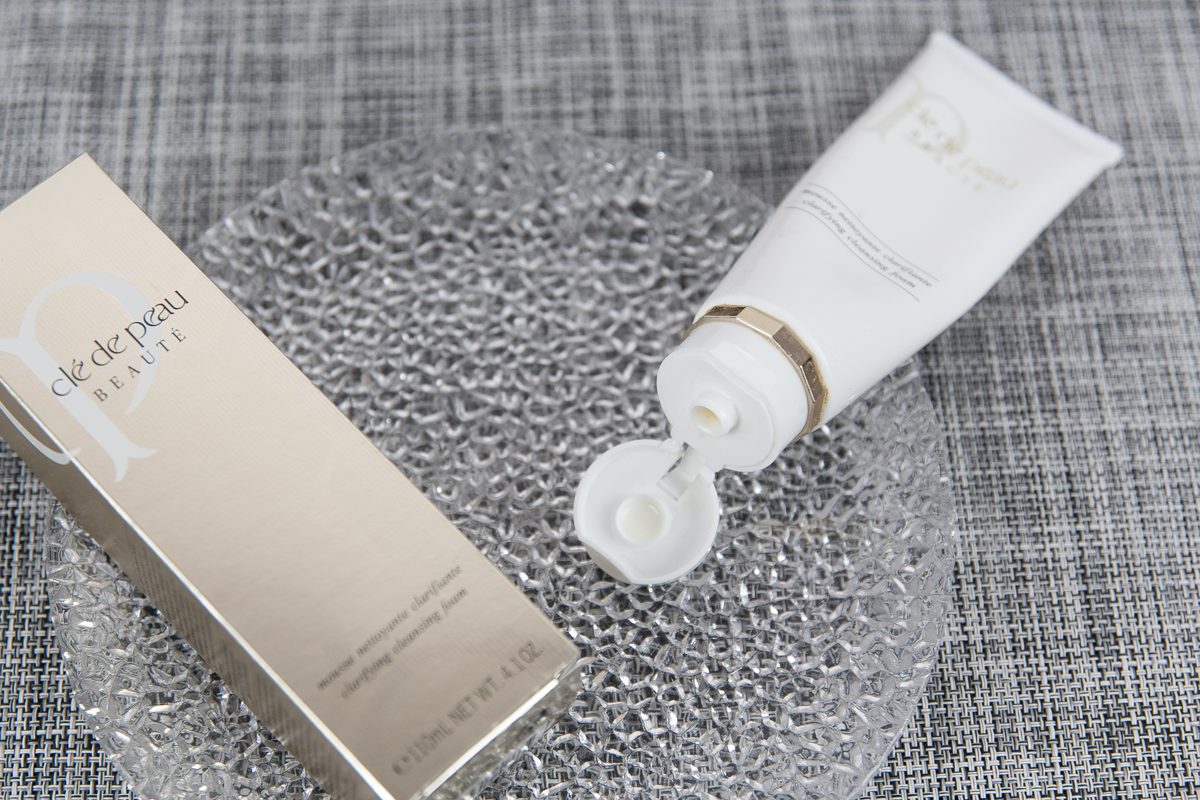 分享最实用的美妆护肤技巧,还在为繁琐的护肤步骤而烦恼吗