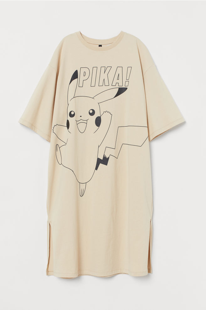 优衣库与kaws联名t恤 (优衣库kaws联名t恤图片)