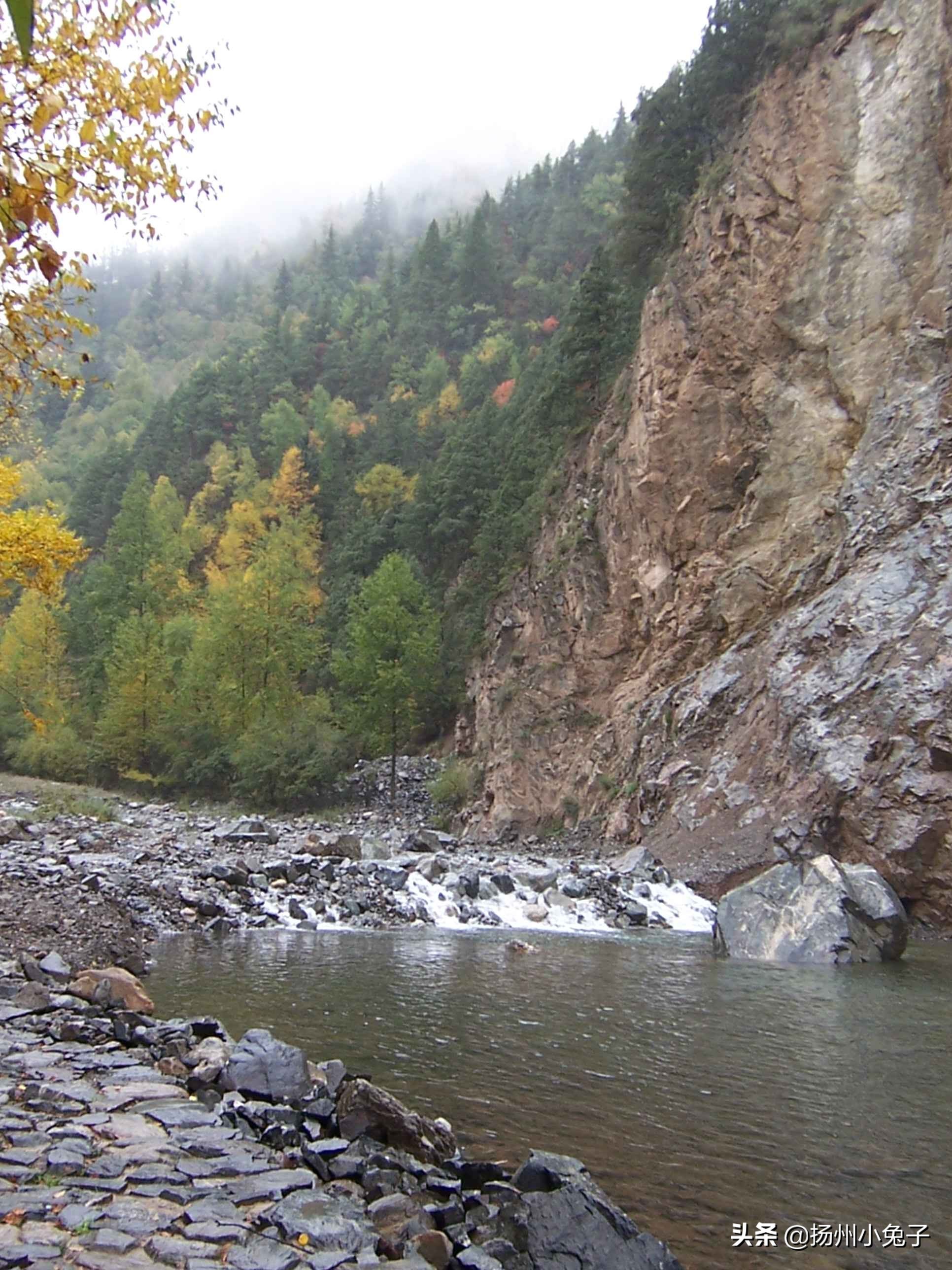 什么力量让水从山顶流下,是什么力量让河流奔腾万丈