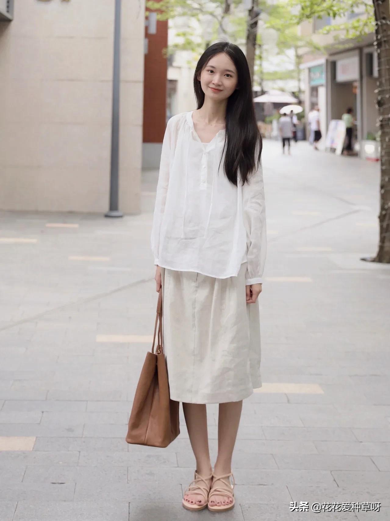 喜欢简约干净,简简单单的风格看起来就很舒服