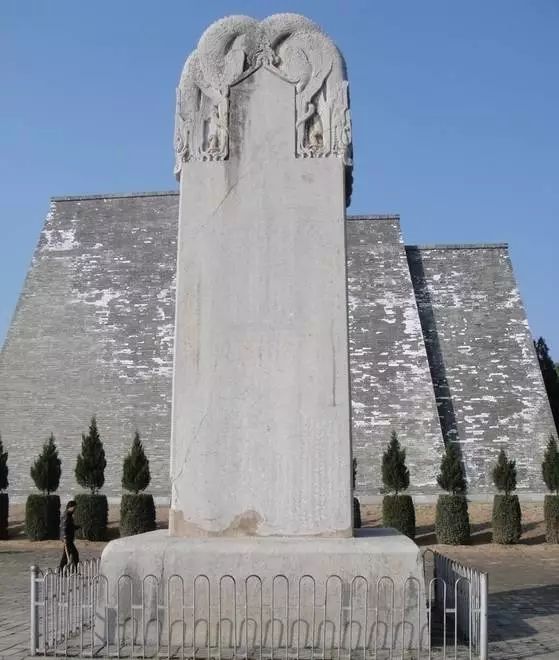 中国十大最强墓志铭,历史上十大经典墓志铭