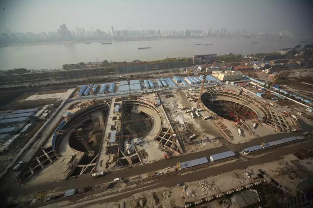 武汉绿地中心平头哥,武汉绿地中心高楼什么时间封顶