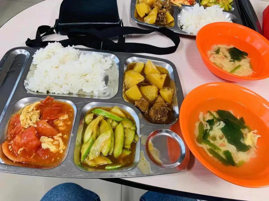 北京最大的大学：坐拥国家3*级A**景区，宿舍电视、空调、独卫浴俱全！