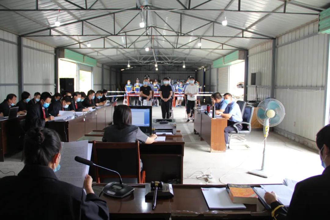 肃州区人民法院审理诈骗案进展,肃州区法院范秀娟案件开庭现场