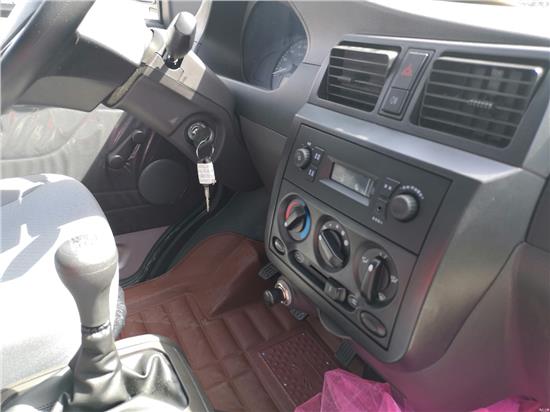 五菱神车最老款,五菱神车能开二十年不坏