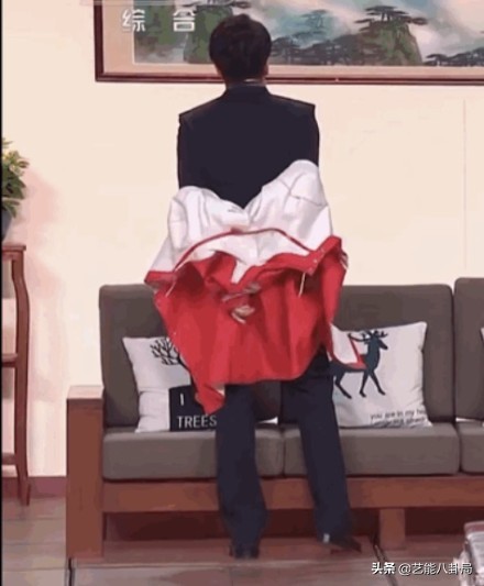 2019春晚刘谦魔术魔壶,刘谦的魔壶春晚真的换壶了吗