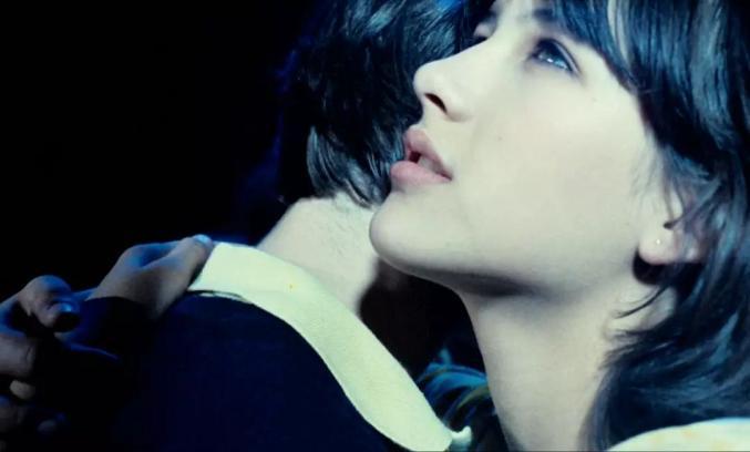 苏菲玛索天上的云,苏菲玛索的《初吻》