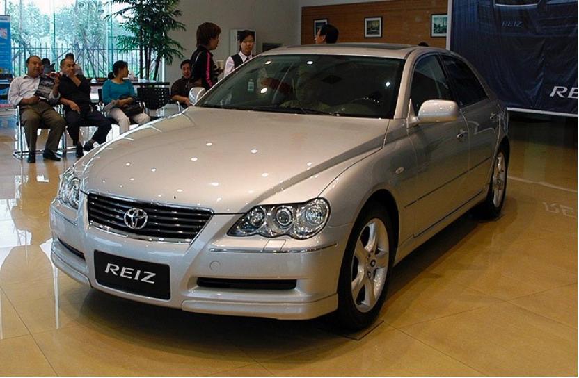 一汽丰田锐志汽车经典情怀老车,每周一款特价车型