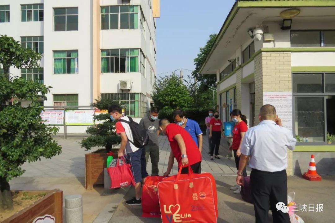 宜昌初中学生总人数,2023年宜昌市初三学生有多少人