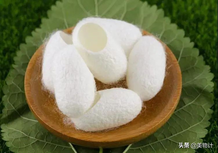 真丝，温润在女人身上的一丝情意