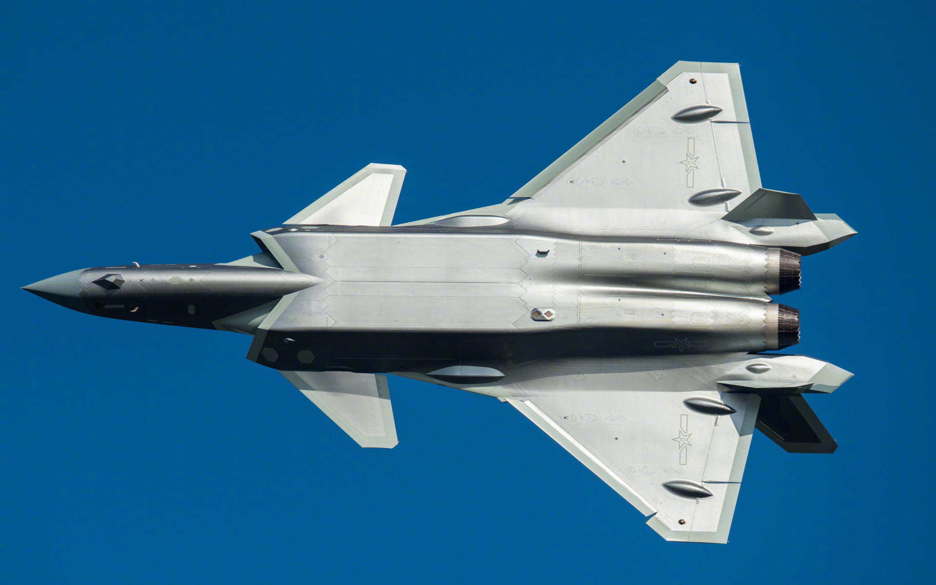 歼20珠海2021飞行表演视频完整,2016珠海航展歼20现场欢呼