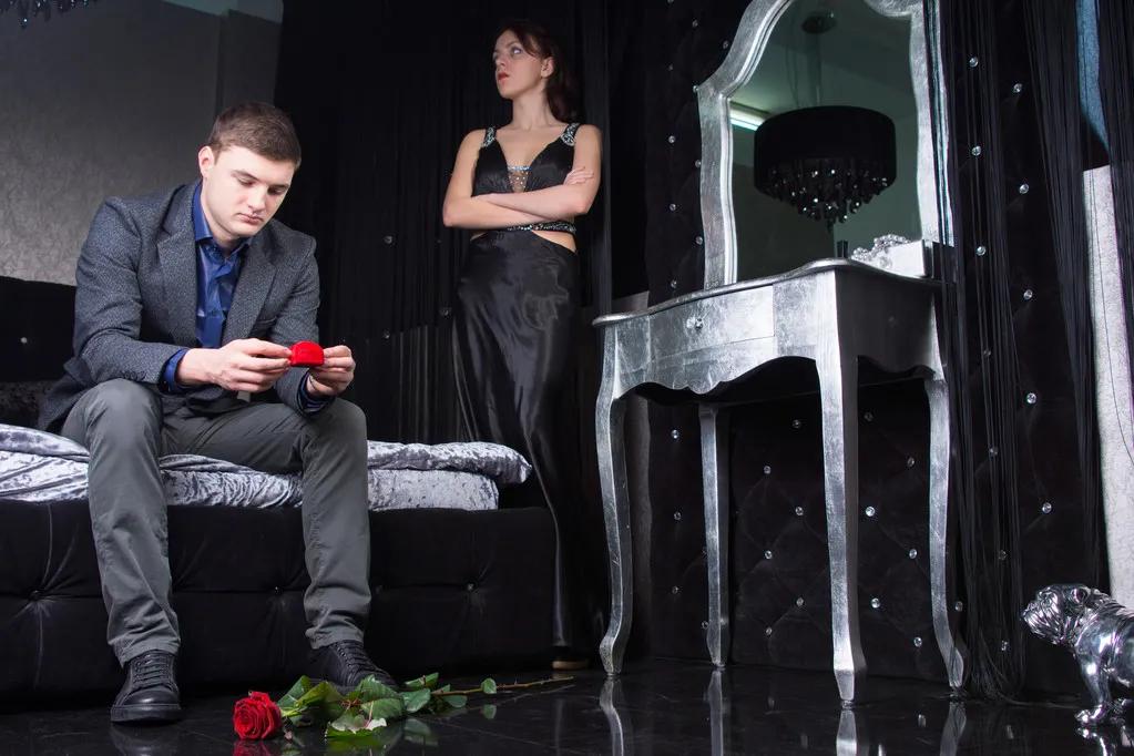 男人提分手也有假！想知道他内心的真实想法，先从这3方面来判断