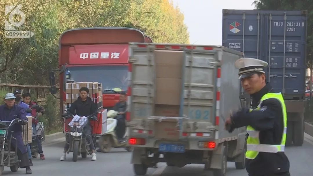 租的车烧起来了怎么办,租的车子自燃租车人要赔偿吗