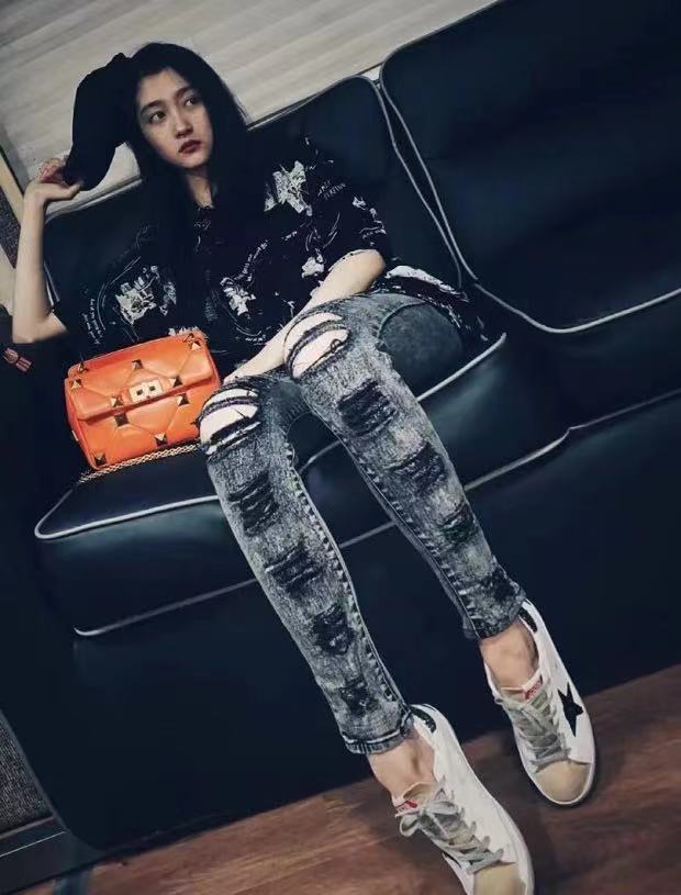 关晓彤惊艳写真照黄色礼服,关晓彤红裙惊艳写真