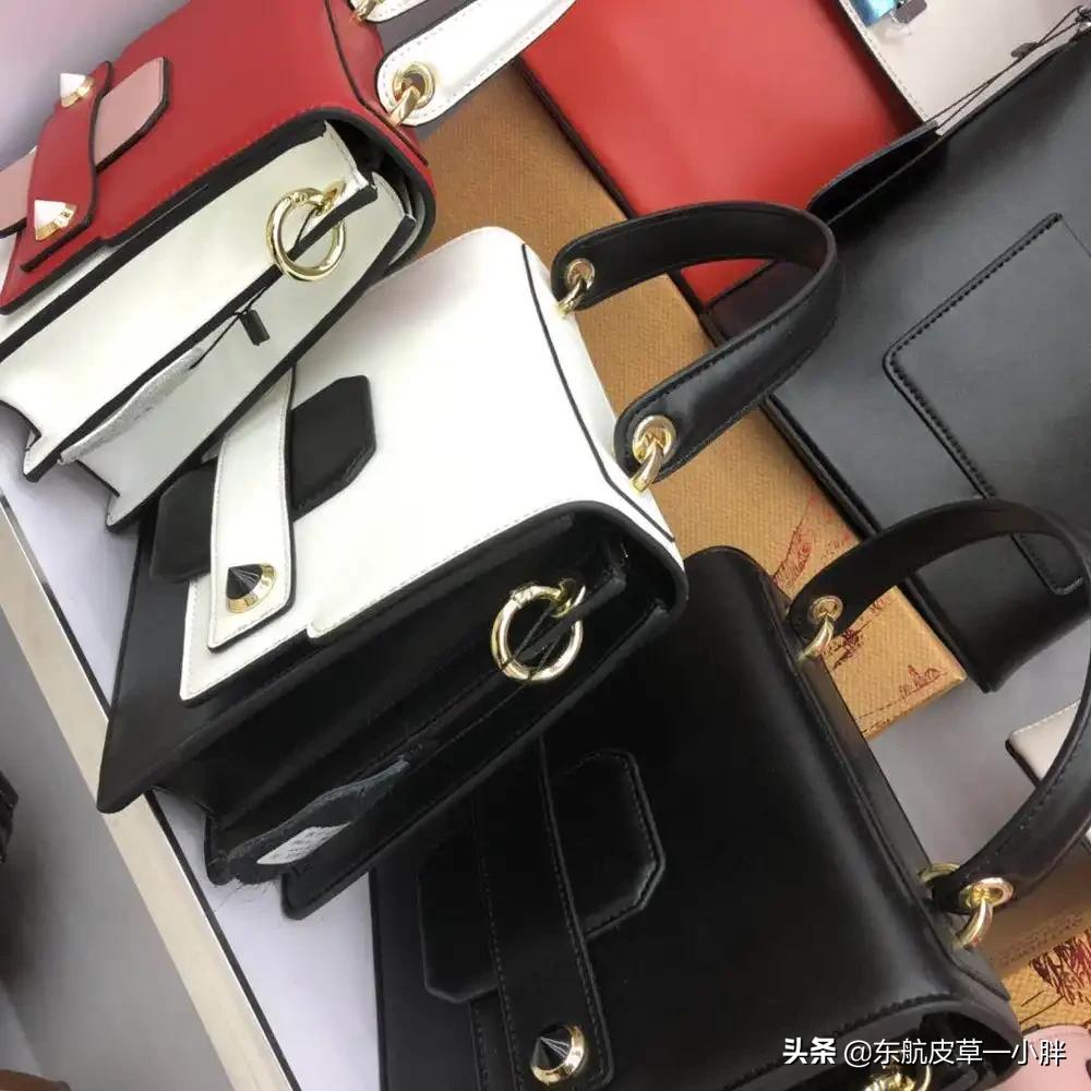 皮草卡通包包,皮草新款包包