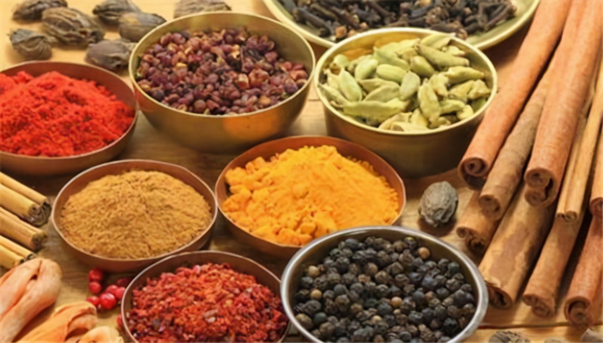 古代人到底怎么洗澡的,古代人是用什么洗澡的