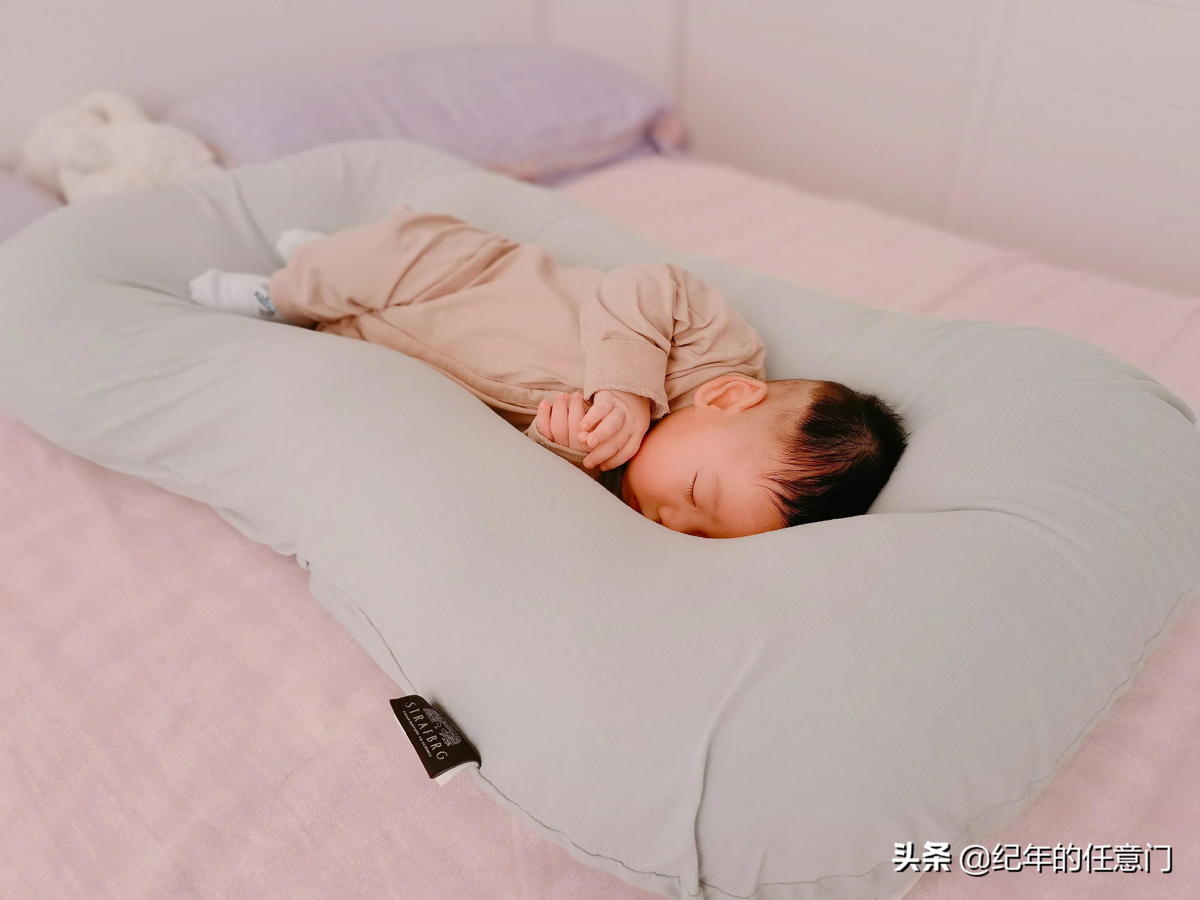 婴儿白天小睡多长时间合适,如何让宝宝小睡质量高