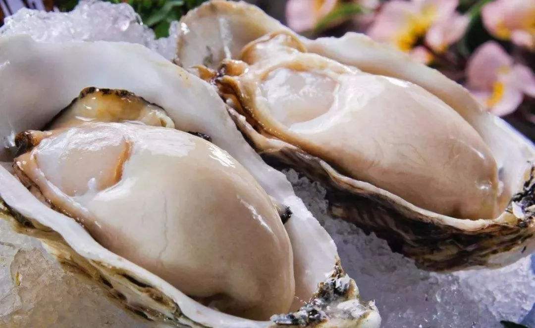 螃蟹跟牛奶相克吗,螃蟹和牛奶一块吃了怎么办