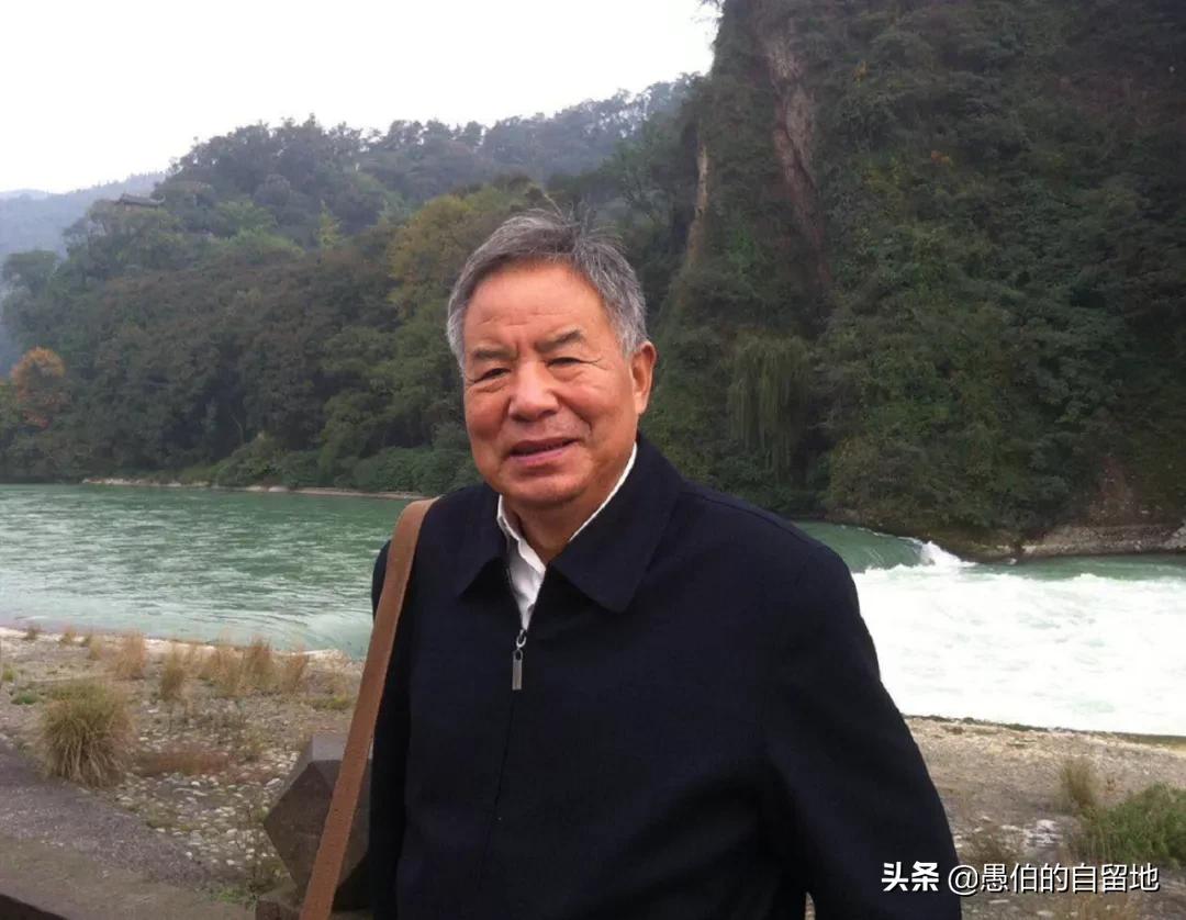 丰县欢口镇育英中学四季照片,丰县欢口育英中学