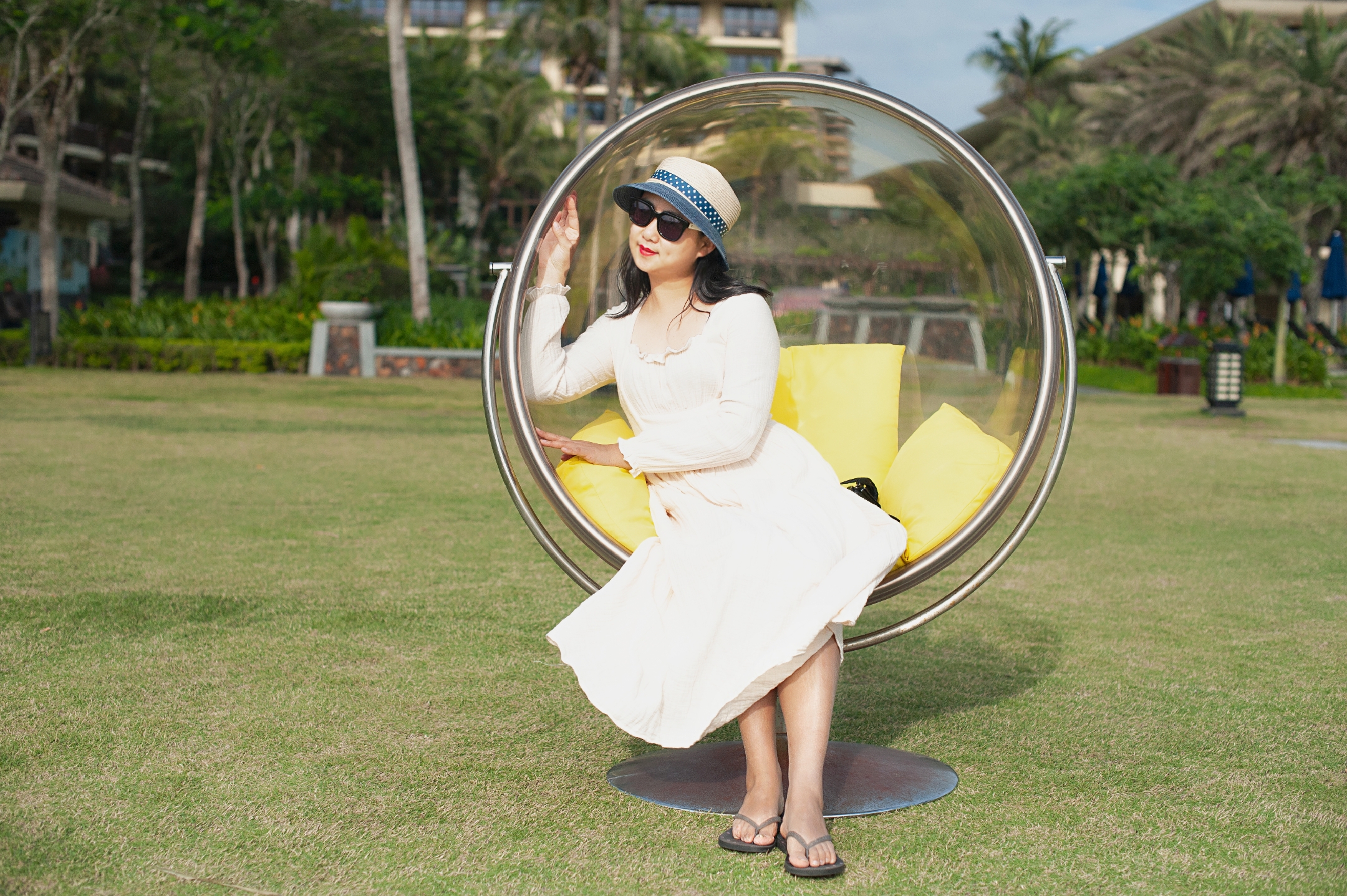 海南不止只有三亚，去万宁玩个冲浪，还有神犬小七拍摄地等着你