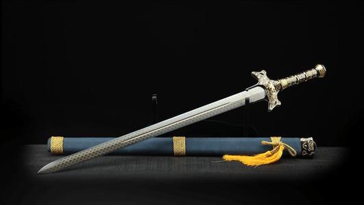 秦时明月最好看的剑是哪一把,秦时明月唯一一把有意识的剑