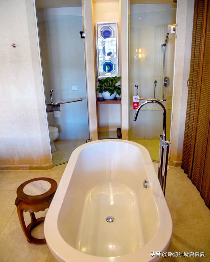 在三亚感受亚龙湾的惬意,三亚亚龙湾热带雨林美景