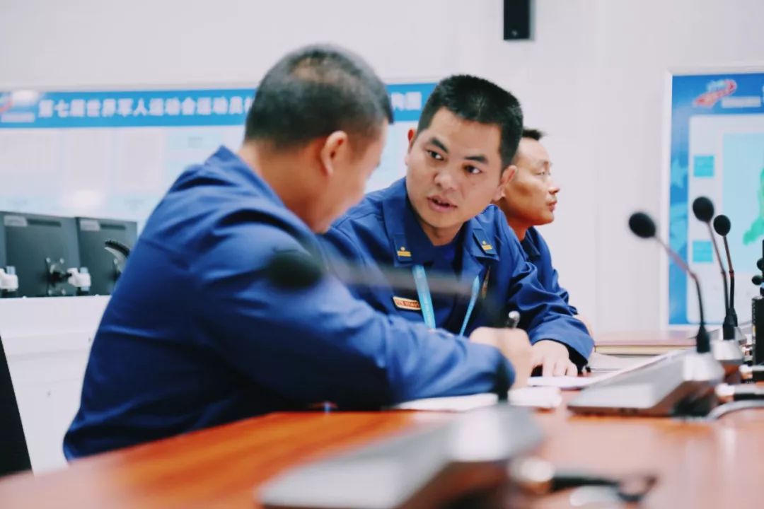 在江夏，我遇见了青松