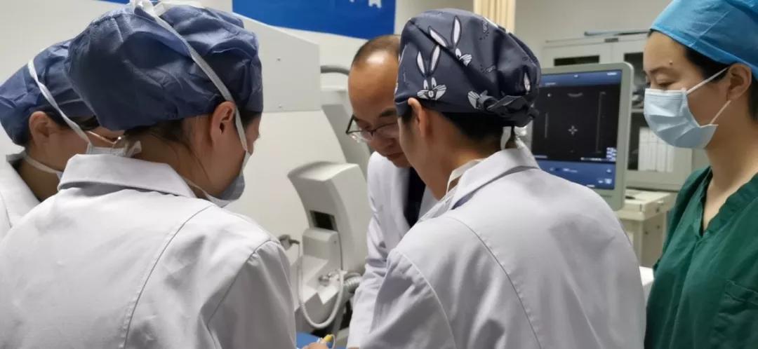 小儿尿道结石如何碎石,小儿尿结石