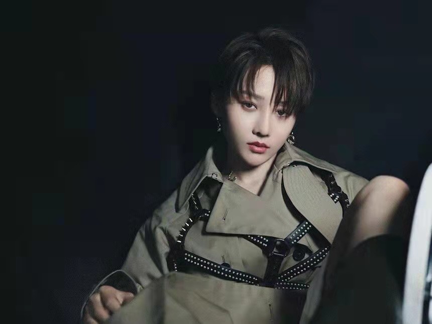 东方风云榜音乐盛典：周深刘宇宁张艺兴刘雨昕惊艳亮相，群星荟萃