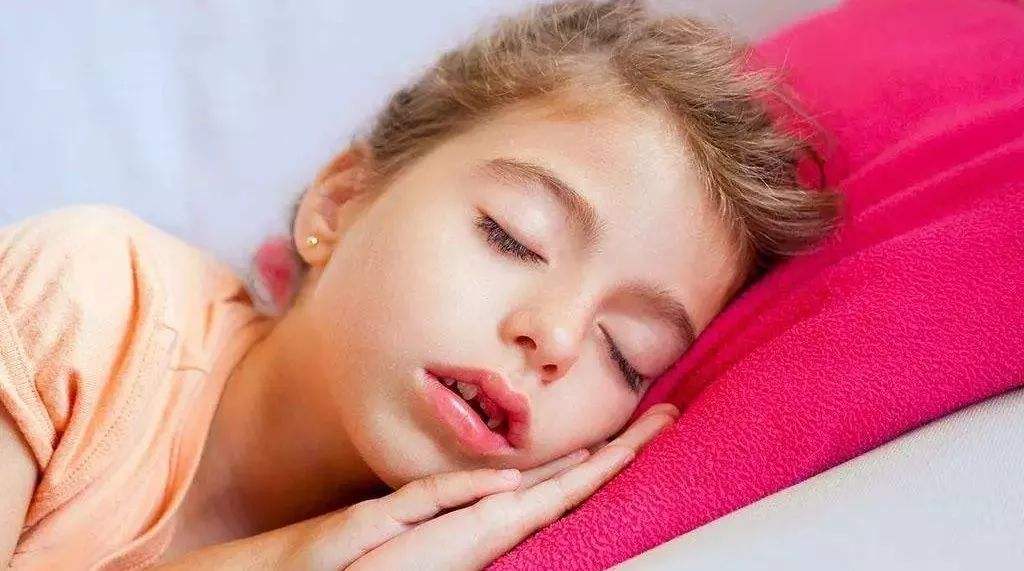 遗传龅牙可以矫正吗,龅牙遗传规律