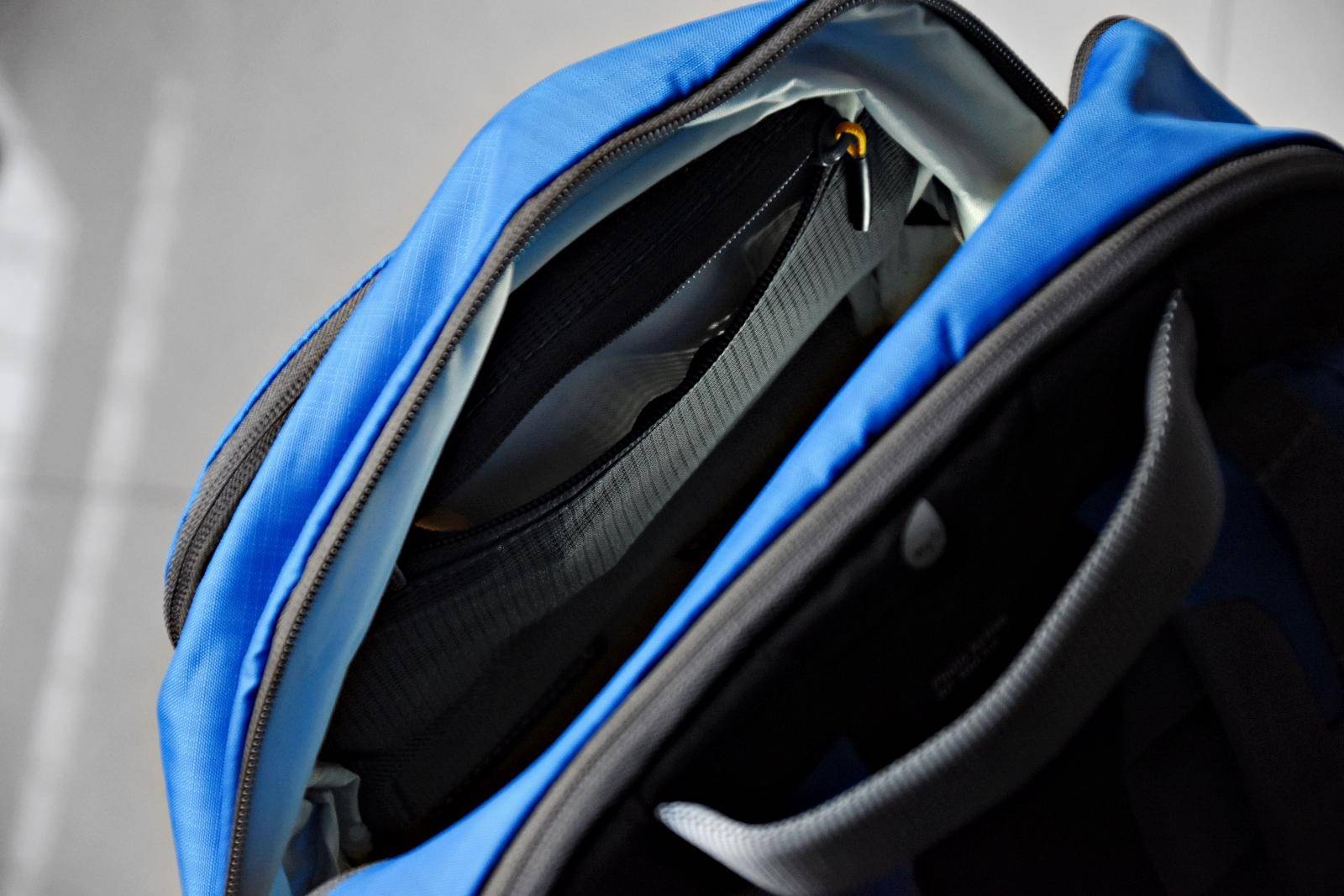 最实用的多功能摄影包,摄影师旅游相机包推荐