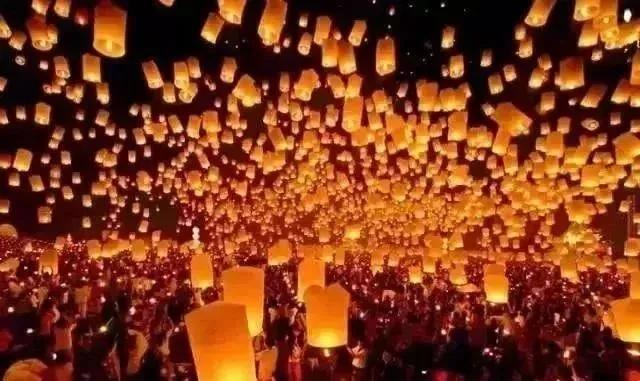 泰国有一个全是鲜花的节日,贝拉bella泰国节日