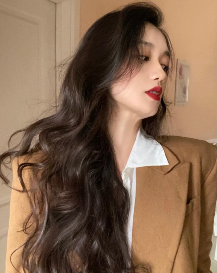 复古港风大波浪发型,复古港风男生发型短发