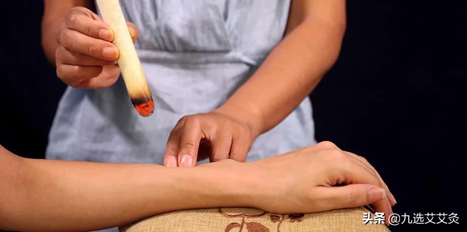 艾条艾灸的正确方法,艾灸的5大禁忌及10个注意事项