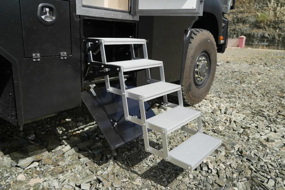 与动作导演赵汉唐达成合作看看新重汽曼恩无疆系列有哪些独特魅力