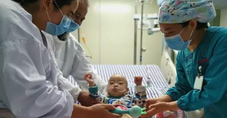 27周早产儿治疗过程,27周早产儿救治费用