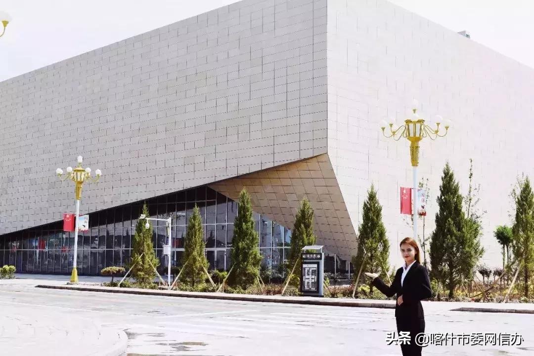 校园文化丨喀什大学的校园景观怎么样？小编带你一饱眼福！