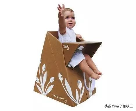 只用瓦楞纸就可以做出一件件家具,简直酷爆了