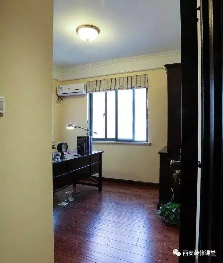 晒晒170四房美式进门衣帽间很满意,黑白灰主卧小户型衣帽间