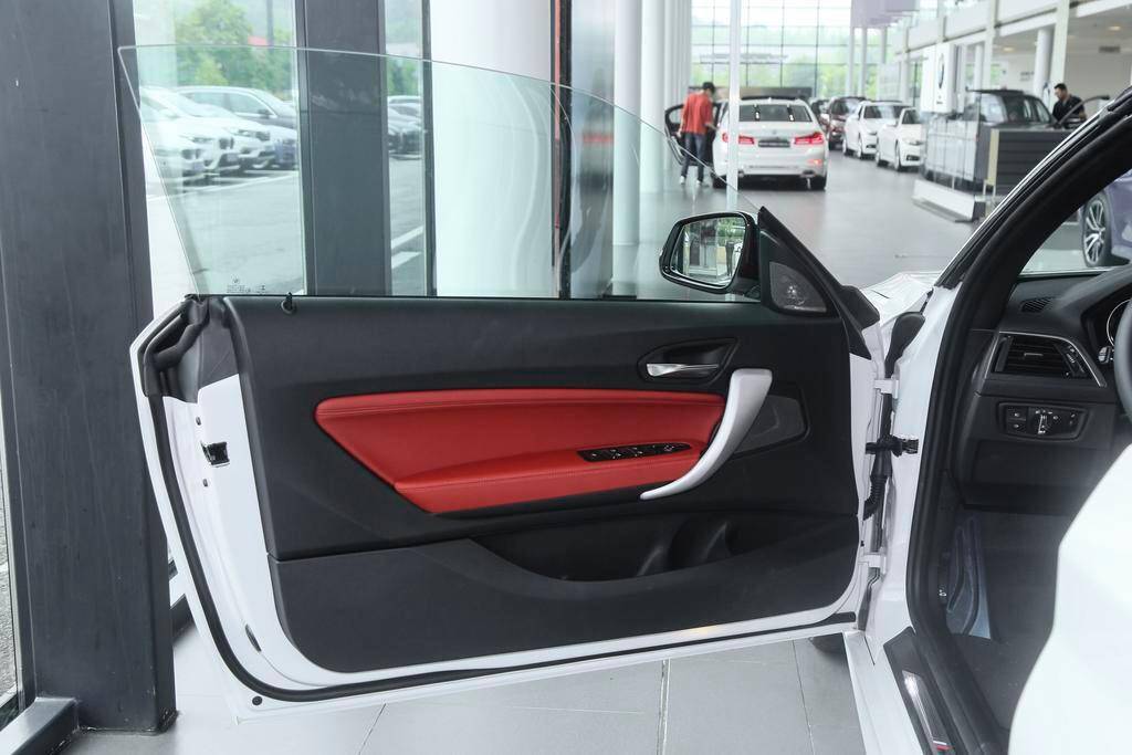 新款宝马2系敞篷值得买吗,宝马2系敞篷版多少钱