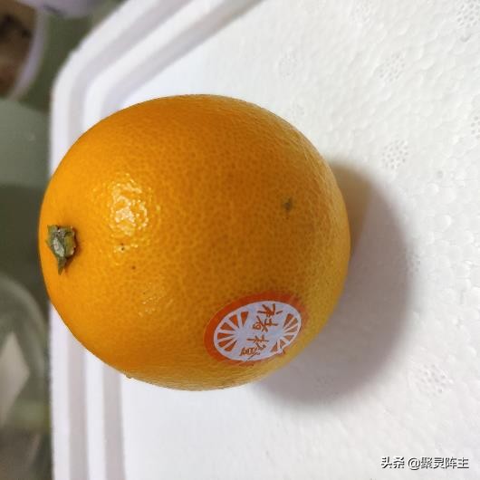 云南褚橙和赣南脐橙区别,褚橙与赣南脐橙哪个好