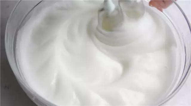 烘焙蛋清打发需要多长时间,烘焙新手入门蛋白的打发